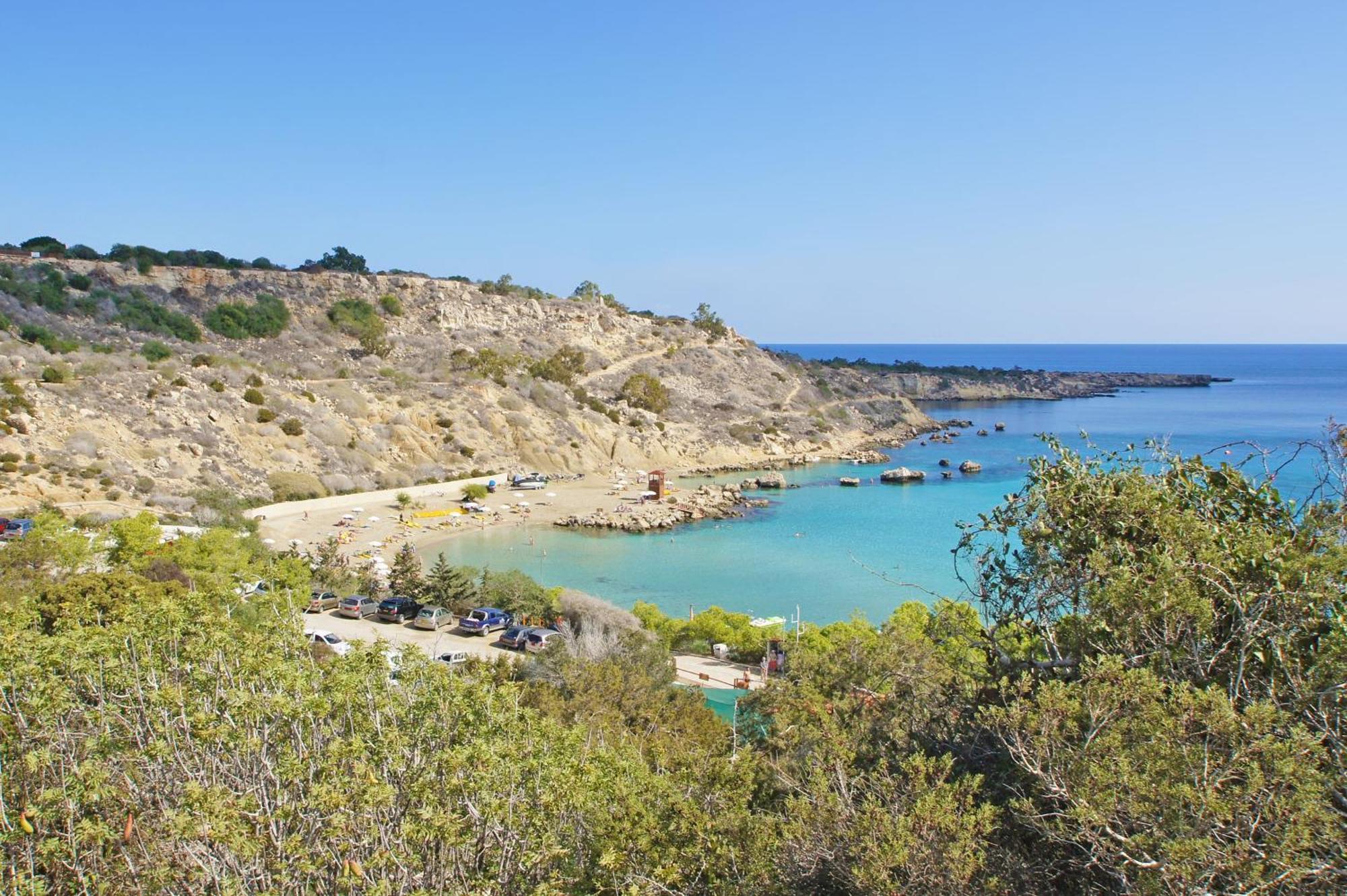 Meryl - Coralli Beachfront Apartment Протарас Екстериор снимка